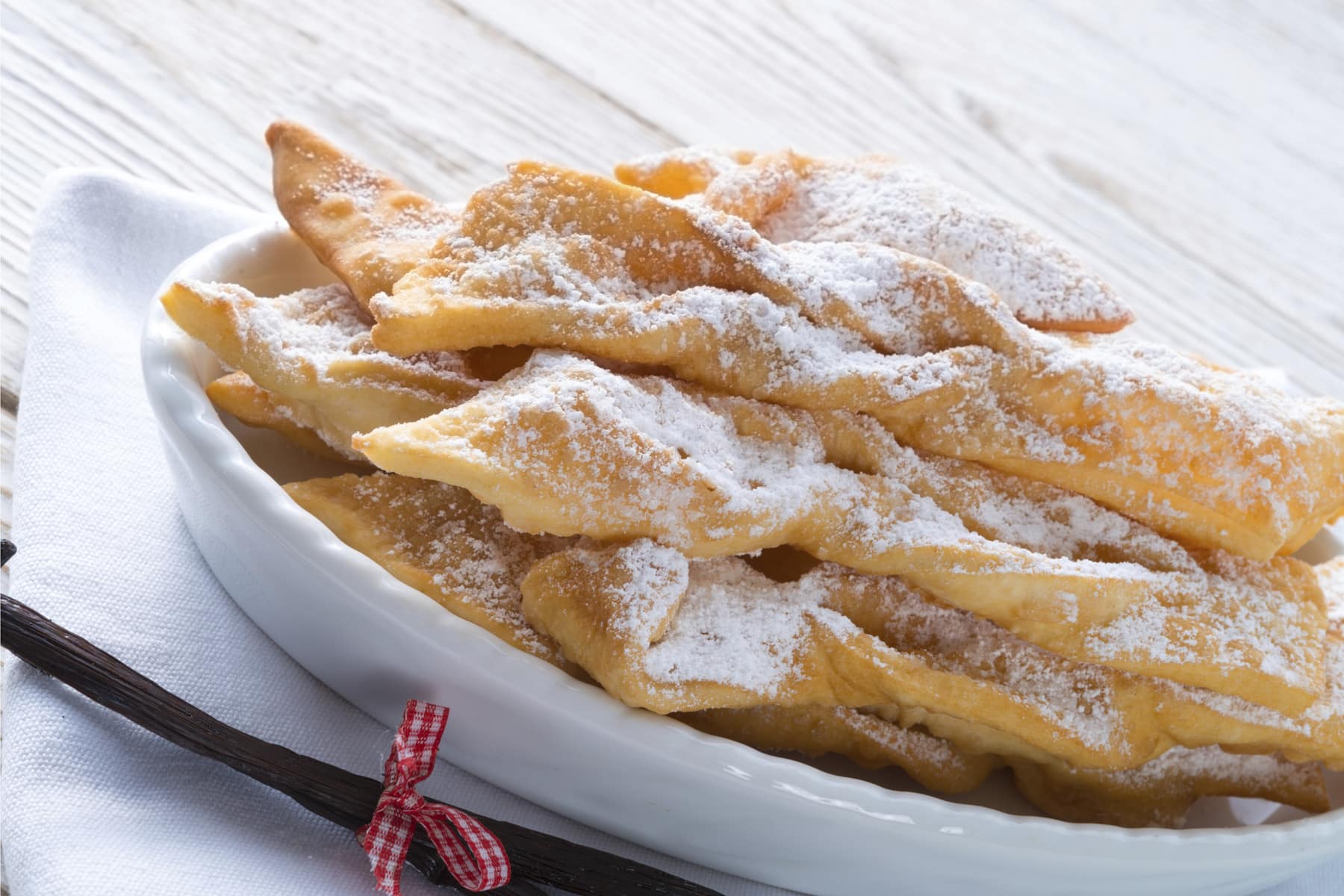 beignets de carnaval oreillettes ou bugnes