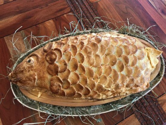 la meilleure recette de saumon cuit en croûte de pâte à sel-lameilleurecette